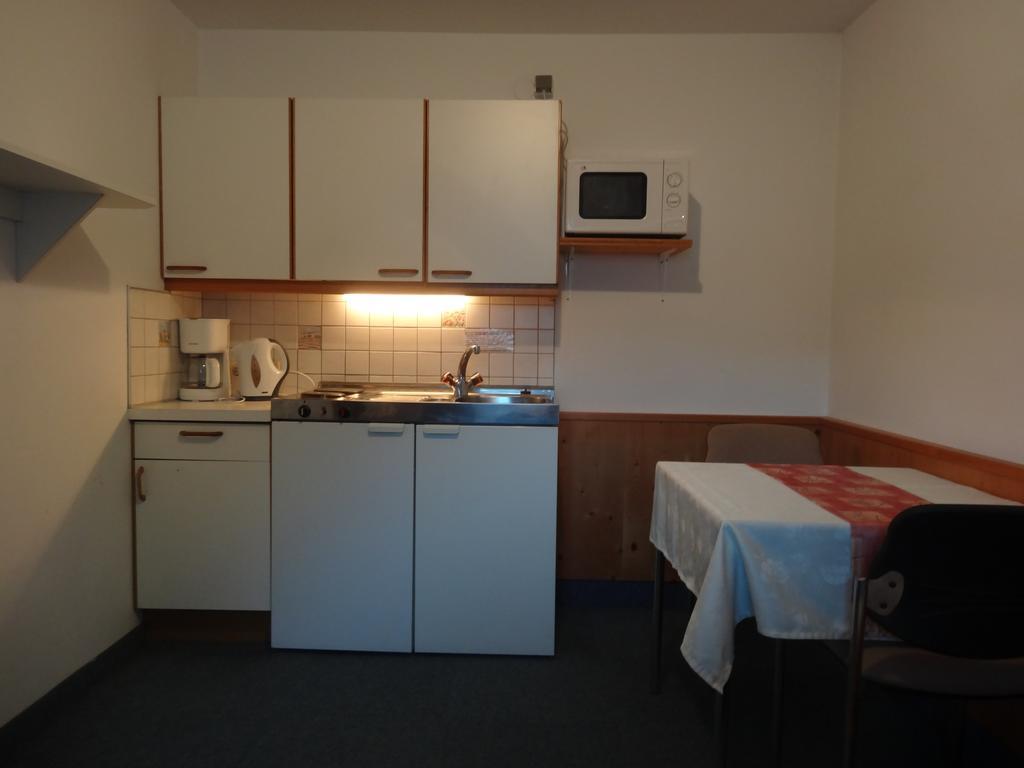 Koeflerhof Appartements 장크트 리온하드 임 피츠탈 객실 사진